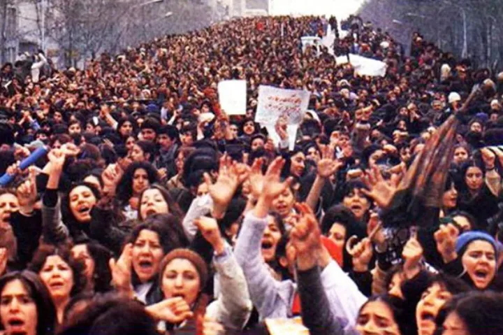 خوانندگان: امر به معروف در مونترال؟ قابل قبول نیست